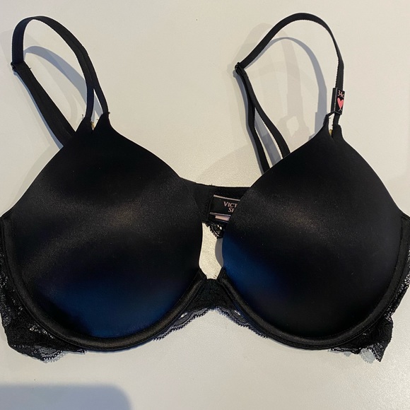 VS VERY SEXY black Lace Wing Push-Up Bra size 34C